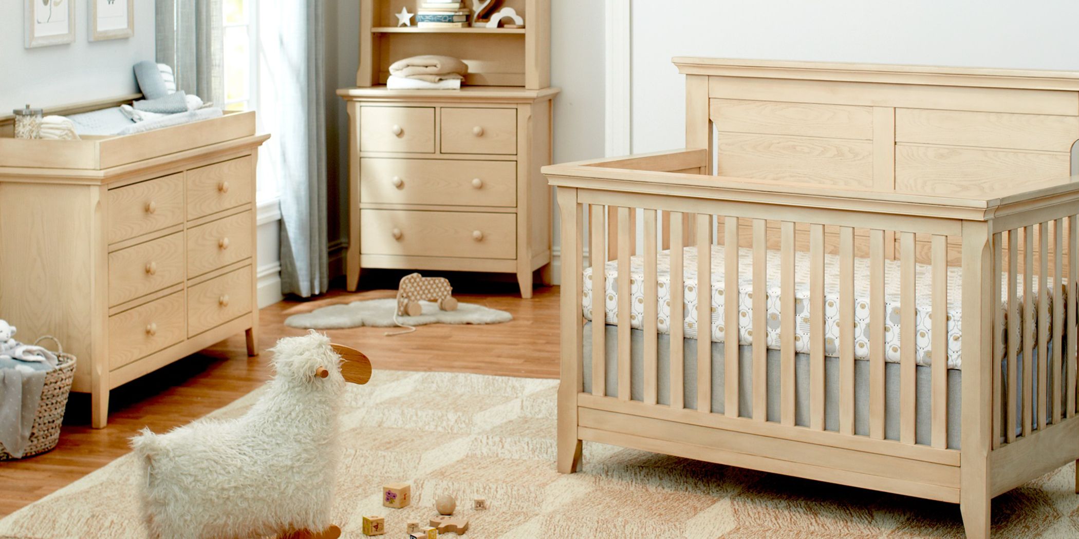 Baby cache dresser on sale