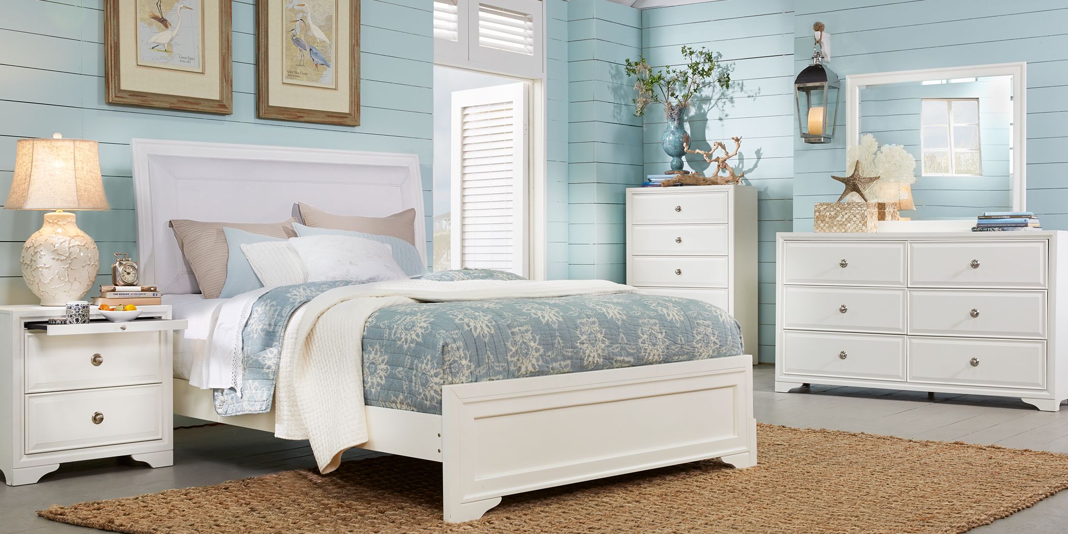 Belcourt White 5 Pc Queen Upholstered Bedroom