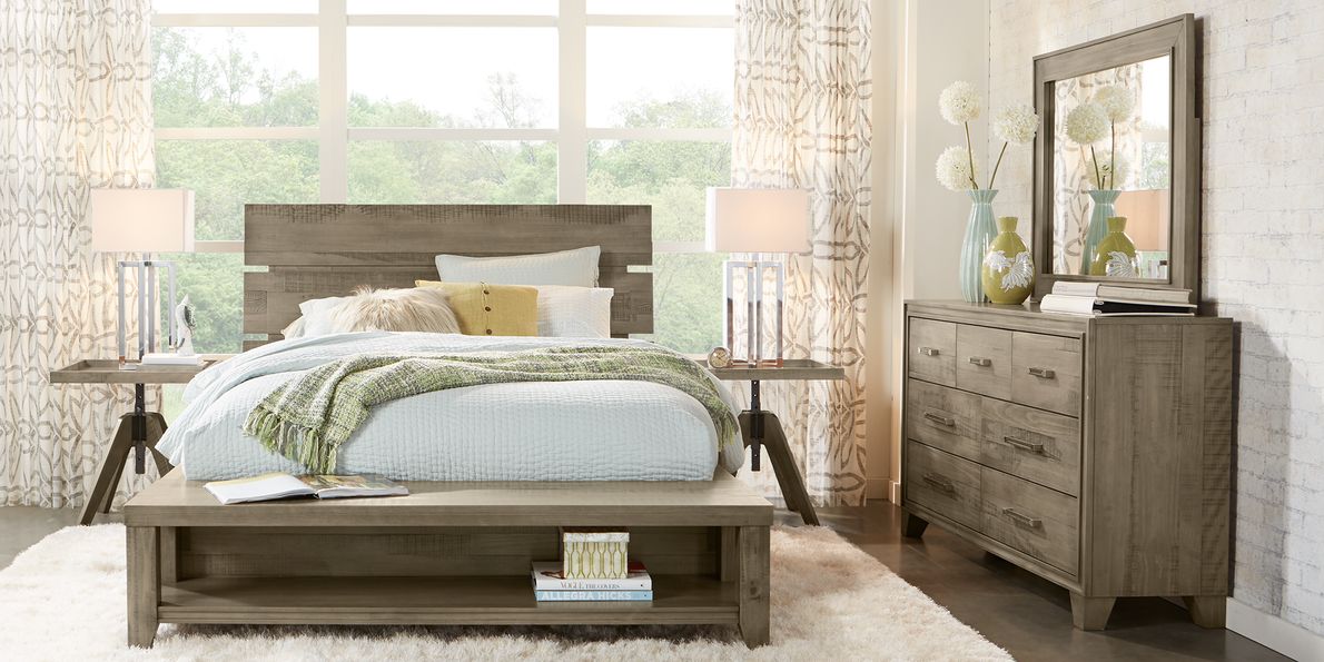 Crestwood Creek Gray 7 Pc King Panel Bedroom - Rooms To Go