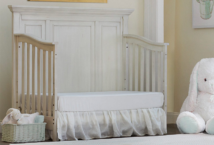 Rooms to go outlet baby crib set