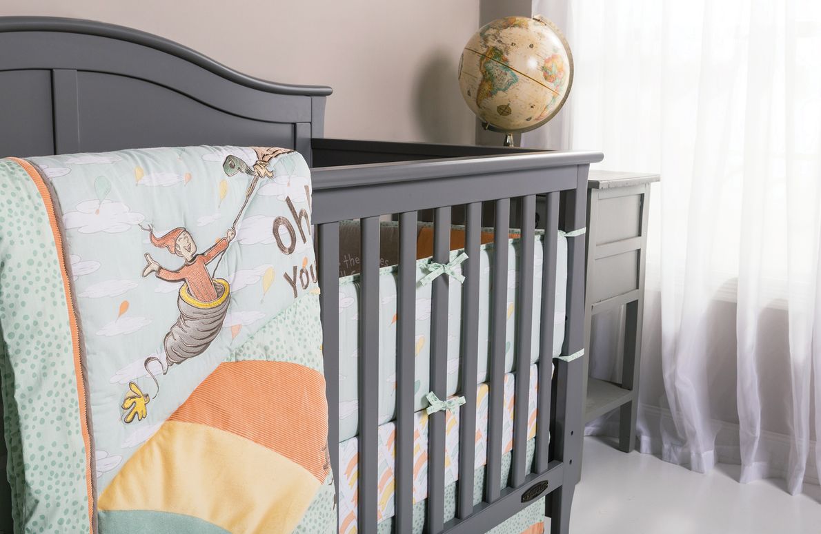 Dr seuss baby outlet bedding