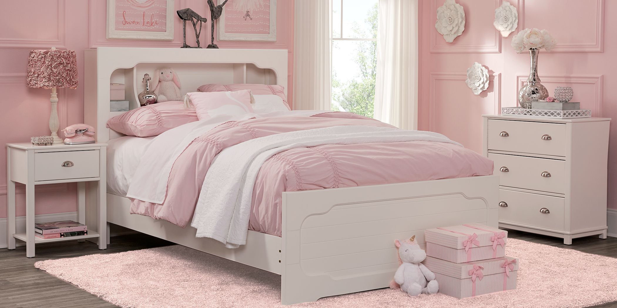 girl full size bed