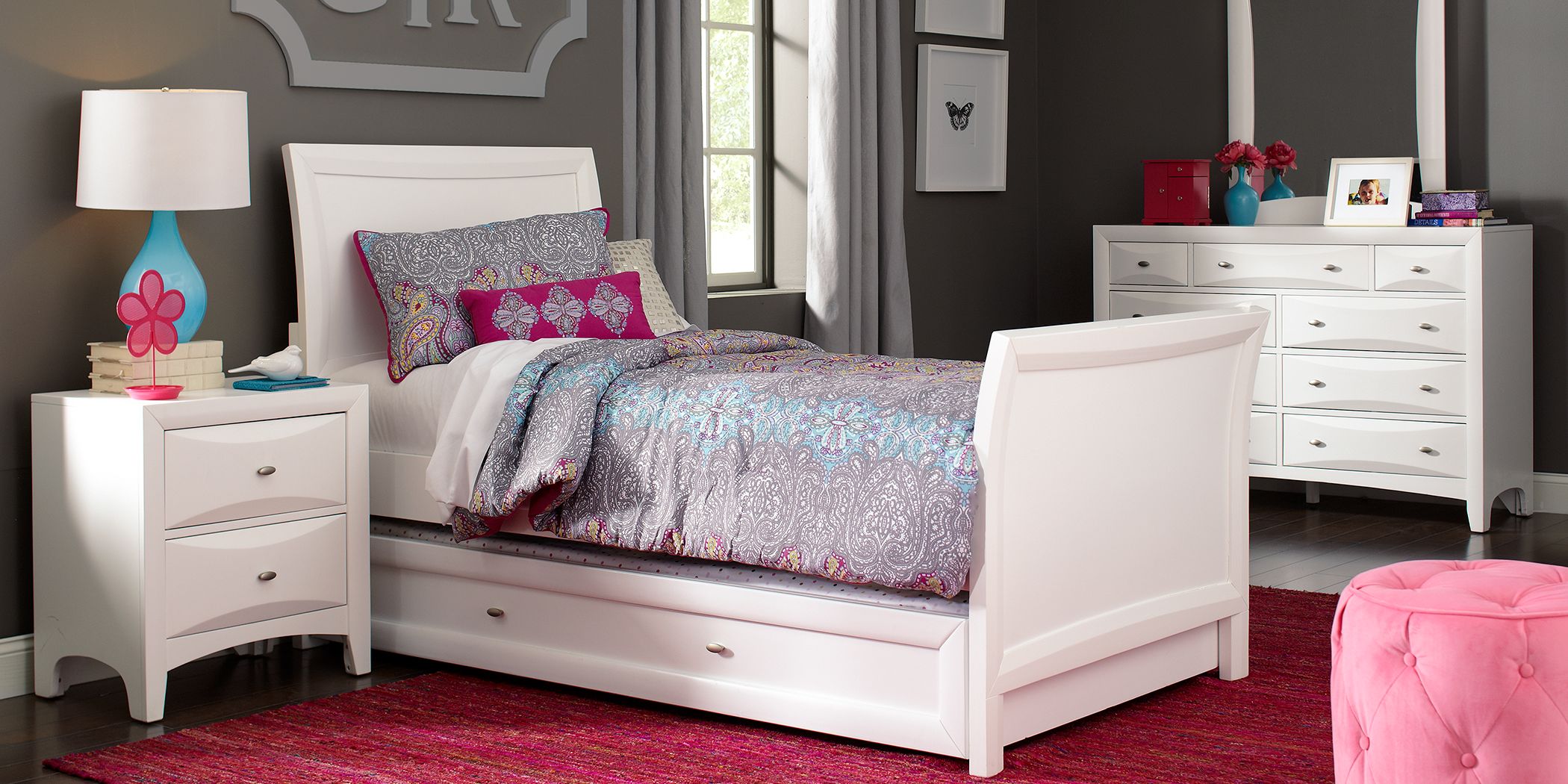 Ivy League White 4 Pc Twin Sleigh Bedroom