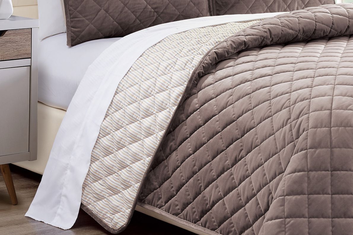 What Is The Size Of A Twin Quilt