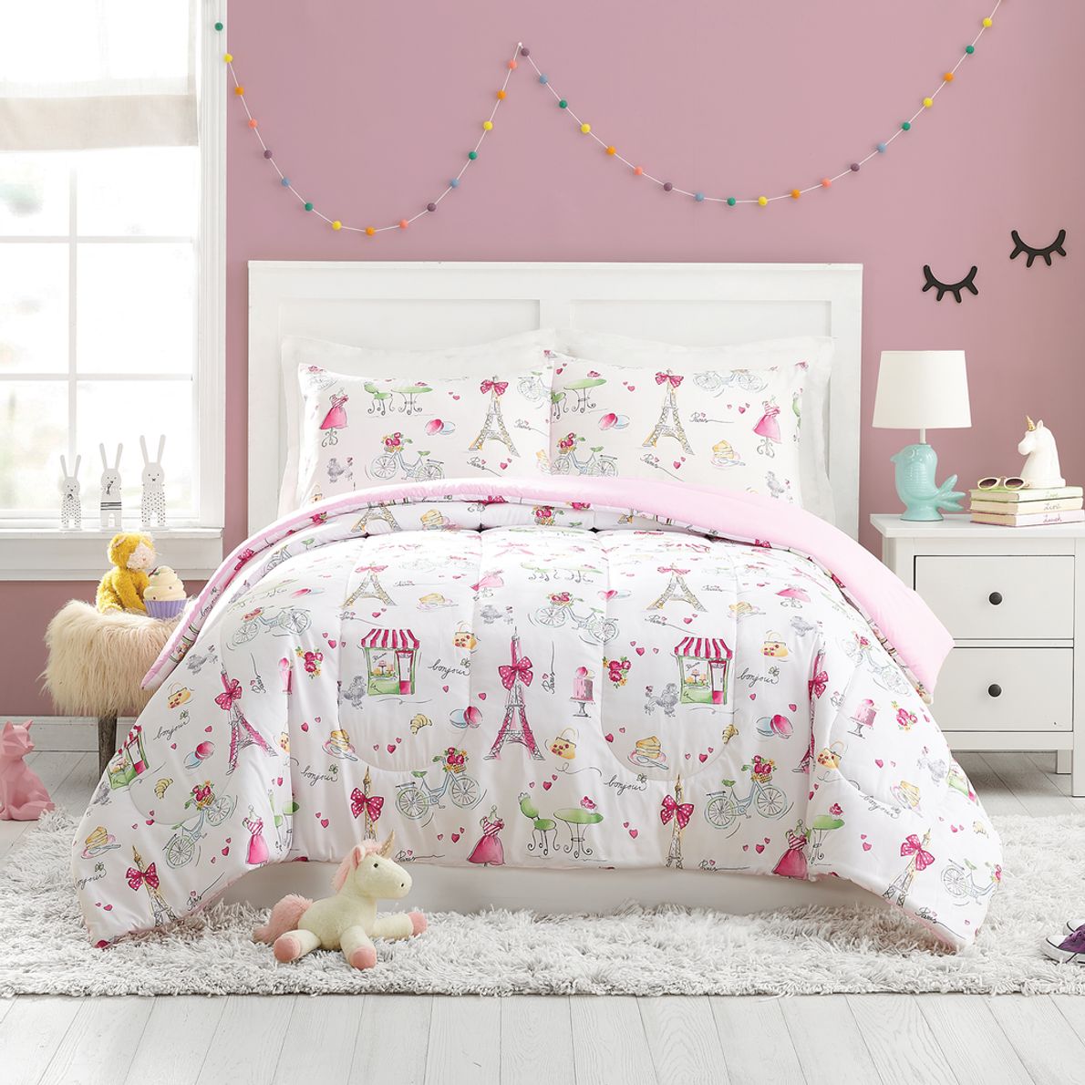 Kids queen best sale comforter set