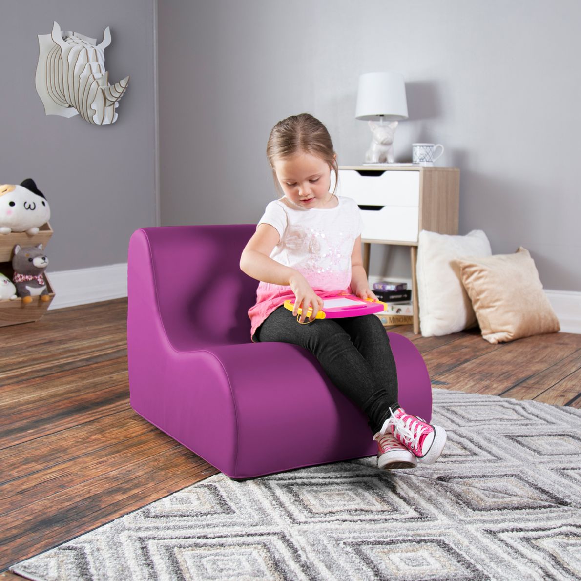 Purple discount kids chair