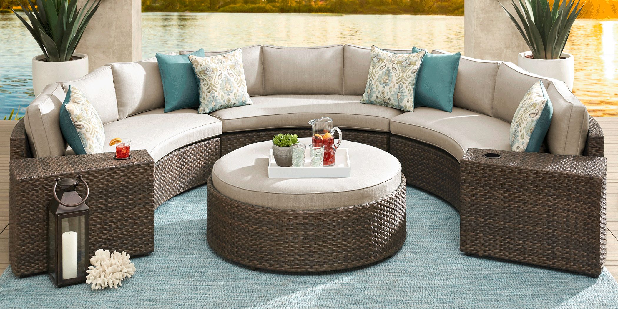 Curved outdoor 2025 sectional cushions