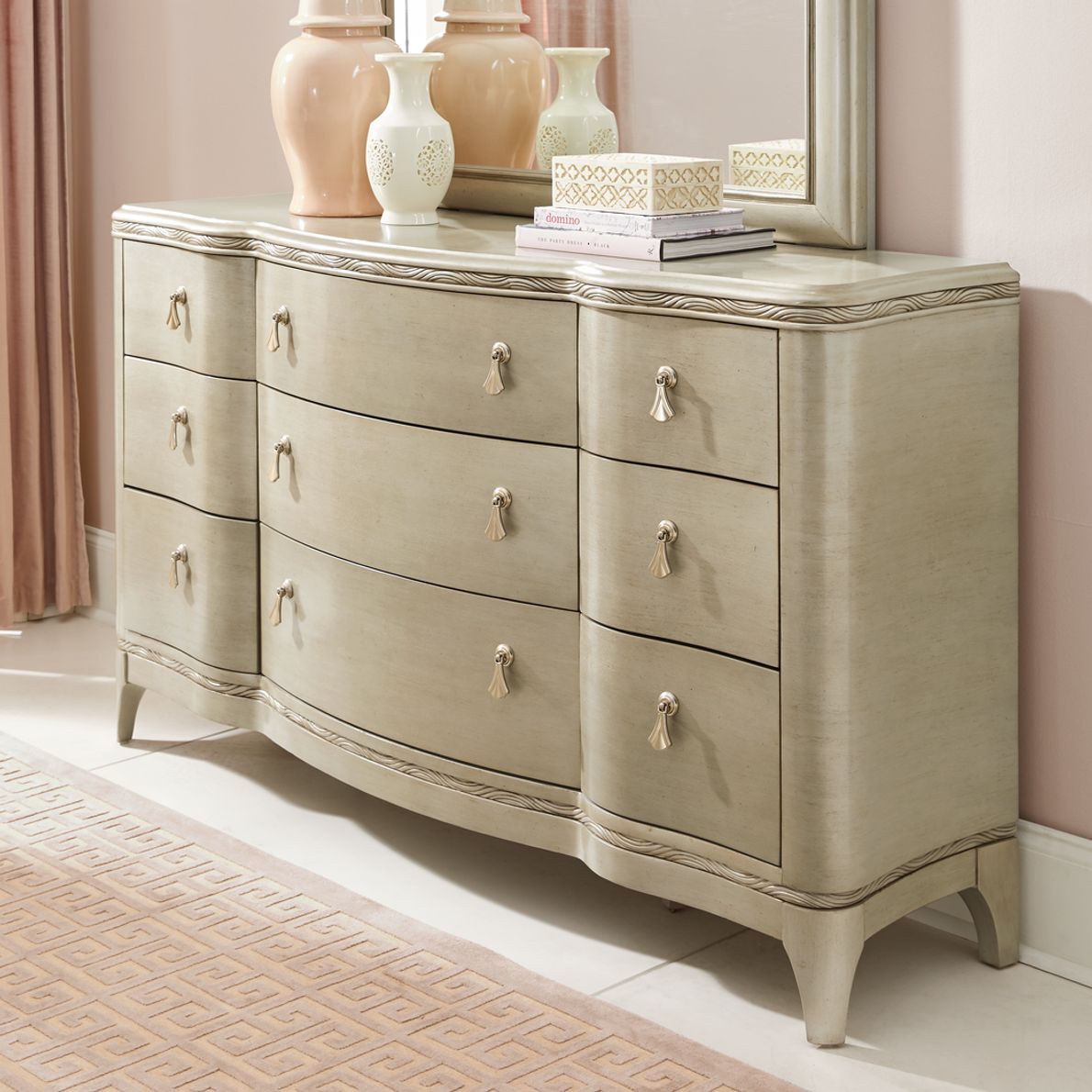 Sofia deals vergara dresser